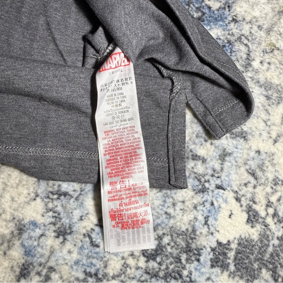 NEW Marvel Polo Shirt Adult Extra Small Gray Spiderman Disney Parks Embroidered - Picture 7 of 9